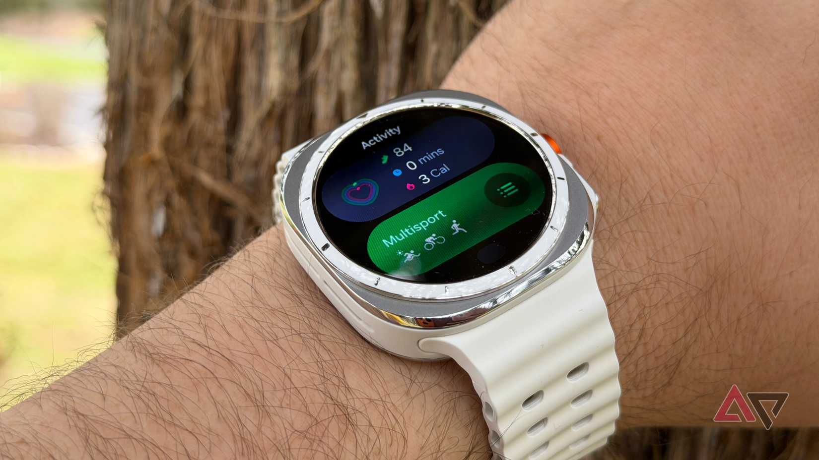 Multiple tiles shown on the Galaxy Watch Ultra